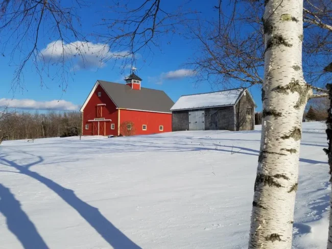 Image of the Beaver Bank Bank in Winter